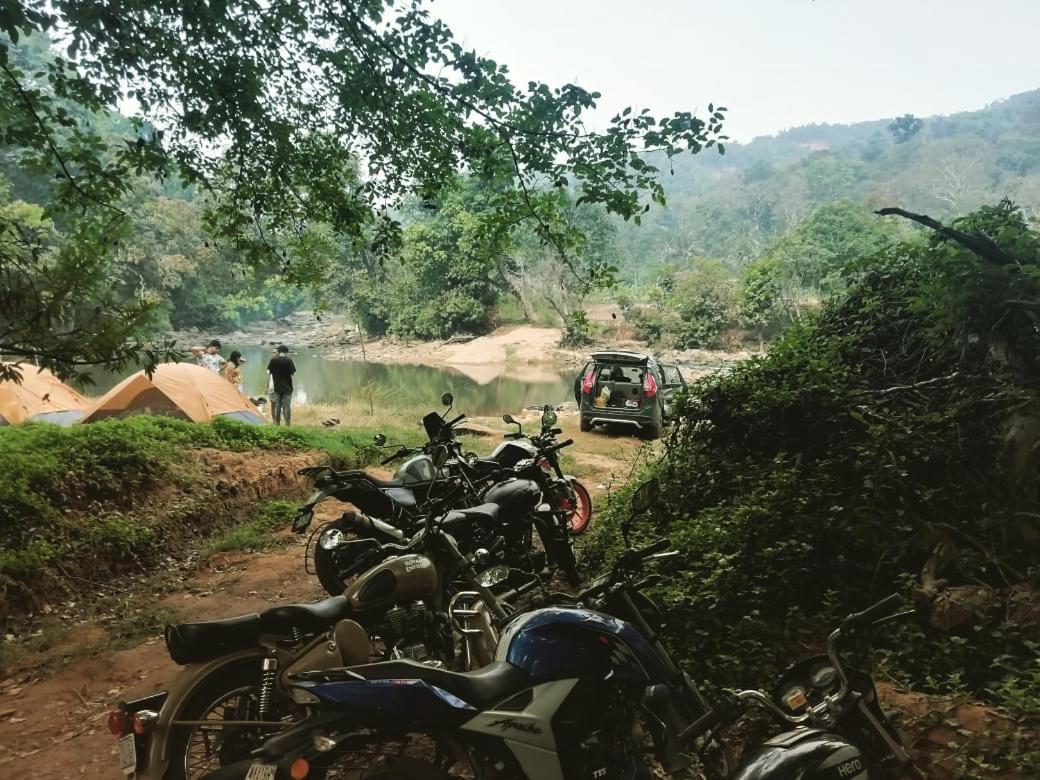 Coorg River Rock Camping Madikeri Esterno foto