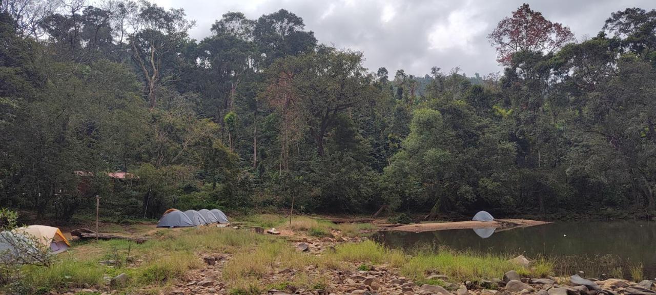 Coorg River Rock Camping Madikeri Esterno foto