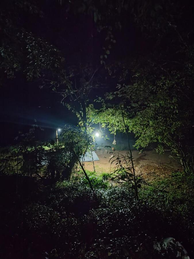 Coorg River Rock Camping Madikeri Esterno foto
